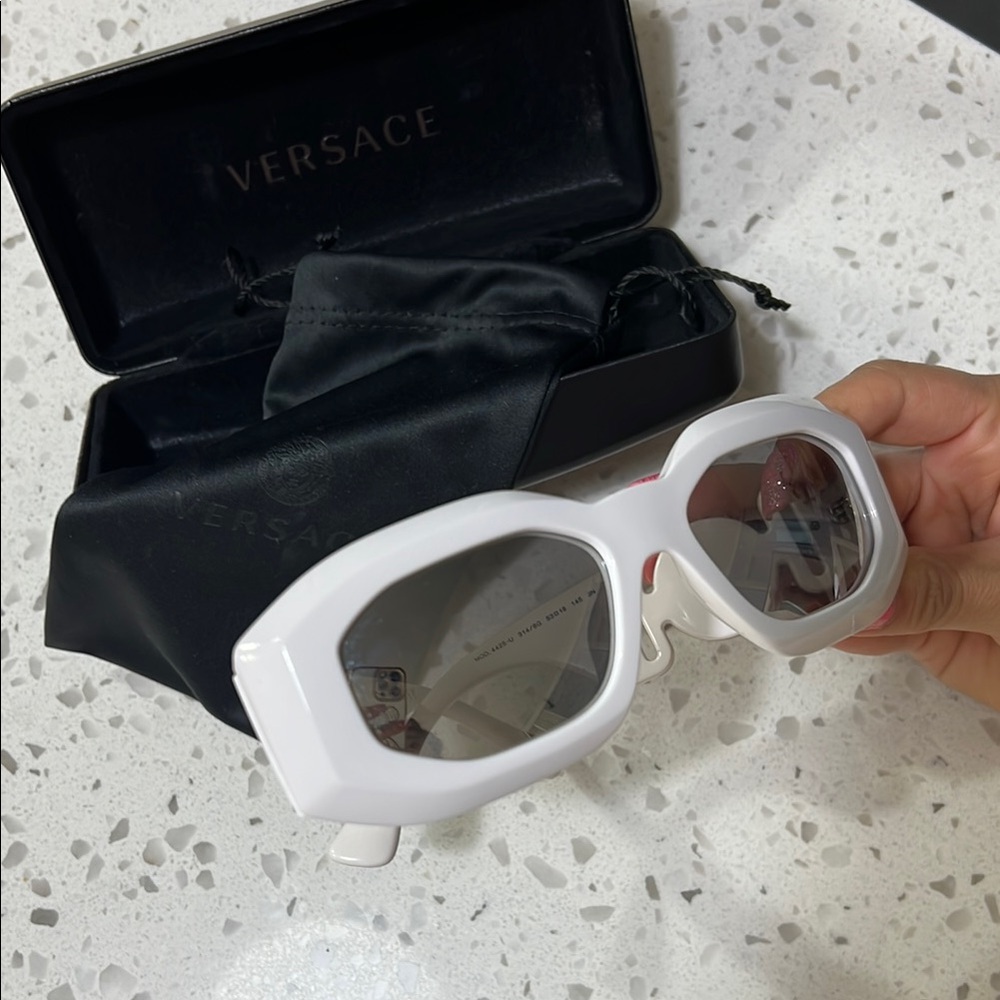 Versace new White Sunglasses Sleek Design UV Protection